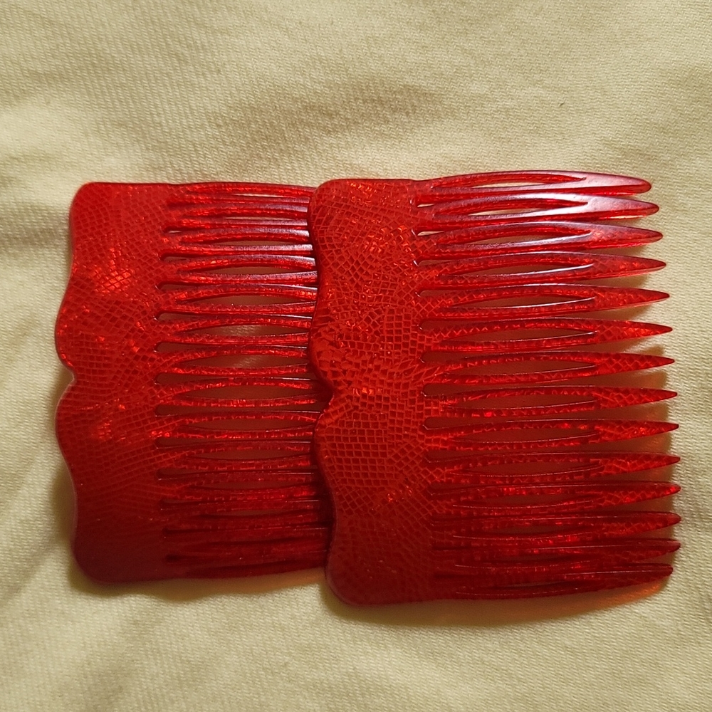 Vintage Hair Combs